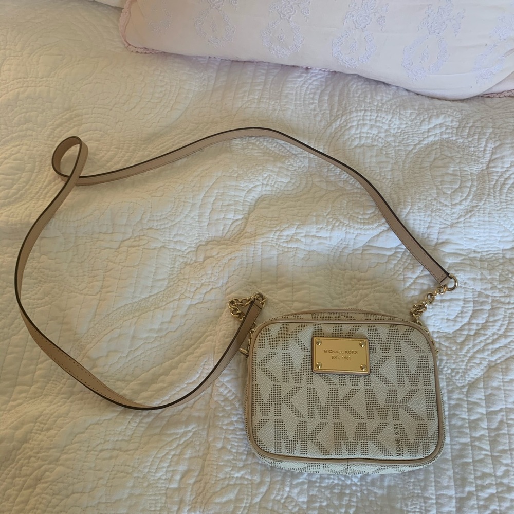 Michael Kors tan and cream crossbody bag